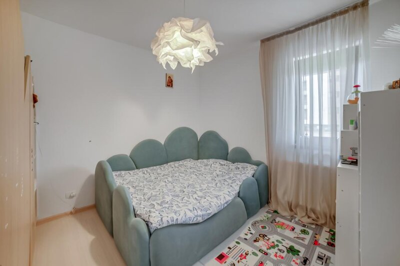 Sisesti 119, suprafata utila totala 145 mp, ready to move in, 2 locuri de parcare.